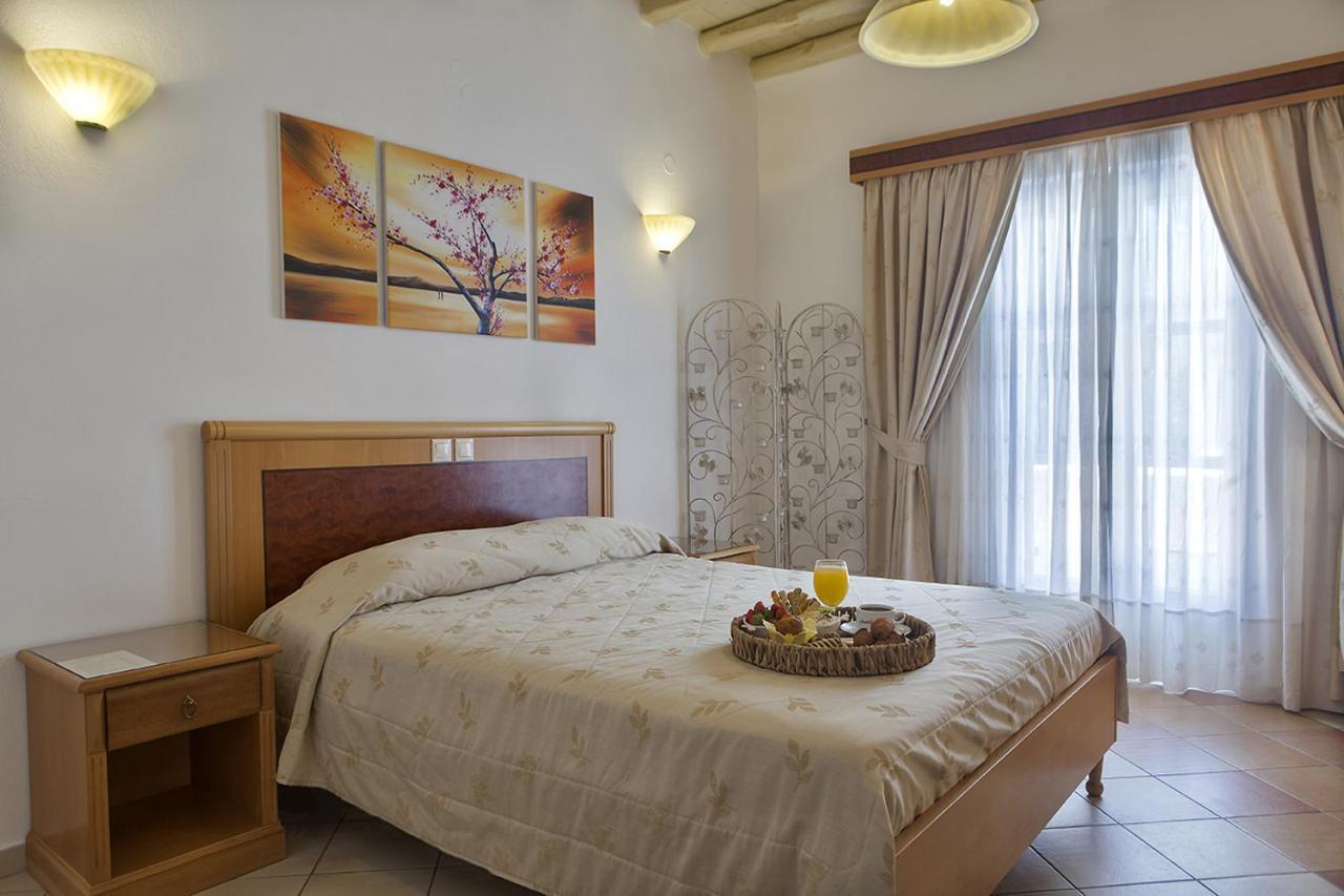 Hotel Anatolia Ано Мера Екстер'єр фото